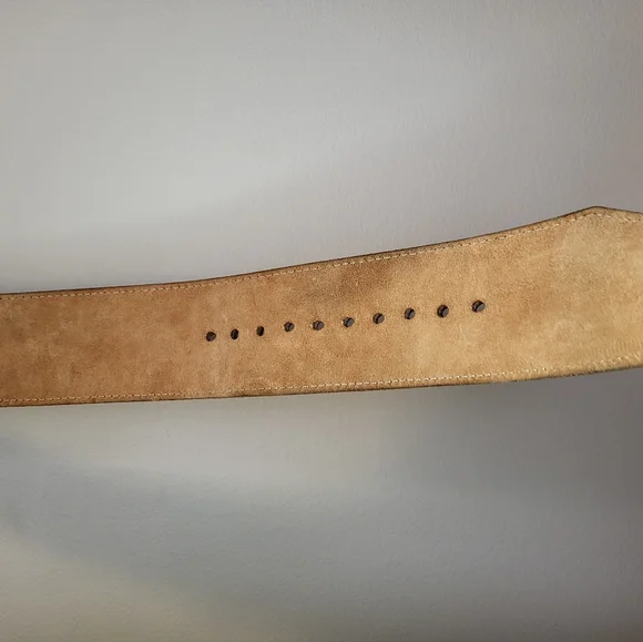 Stoic 4" Leather Powerlifting/Weight Lifting Belt size 33-42 - Picture 5 of 7